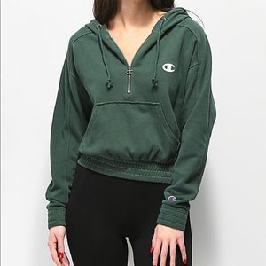 champion cropped hoodie